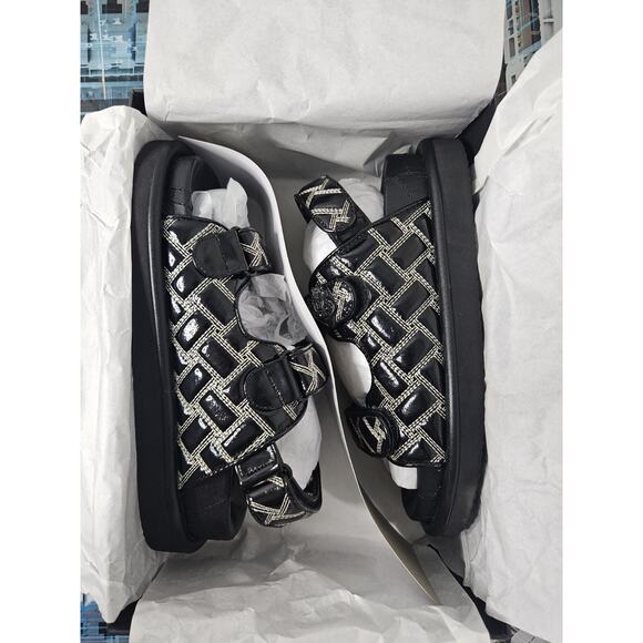 KURT GEIGER London Orson Quilted Leather Slingback Sandals Black/White Size 7.5 - Picture 9 of 11